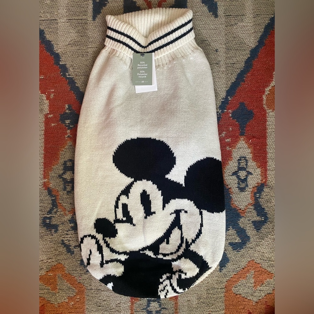 H&M Mickey Mouse / Disney Dog Sweater size XL